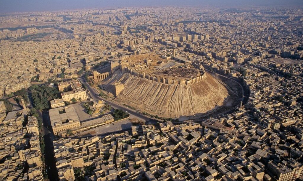 قلعة حلب من الأعلى